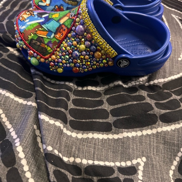 Custom Minecraft Crocs - Picture 3 of 4